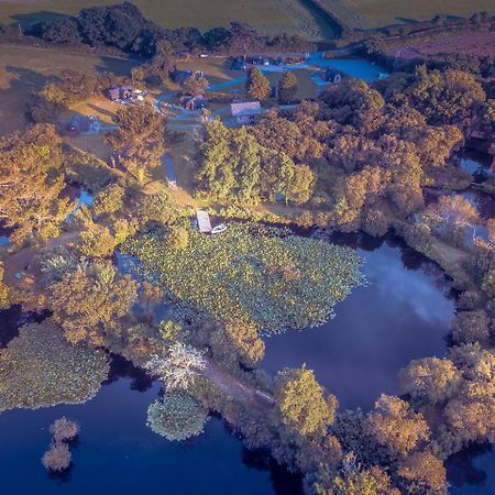 Trecombe Lakes Camborne Exterior photo